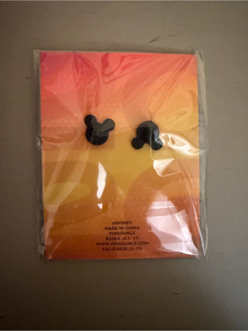 Disney D23 2026 Mickey Mouse Pin - Navy, Gold, Red - Picture 2 of 2